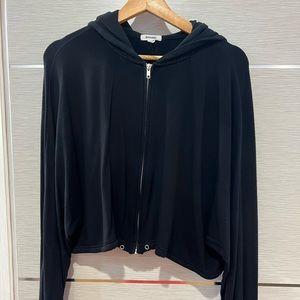 Garage black cropped hoodie for a girl fits S/M size.